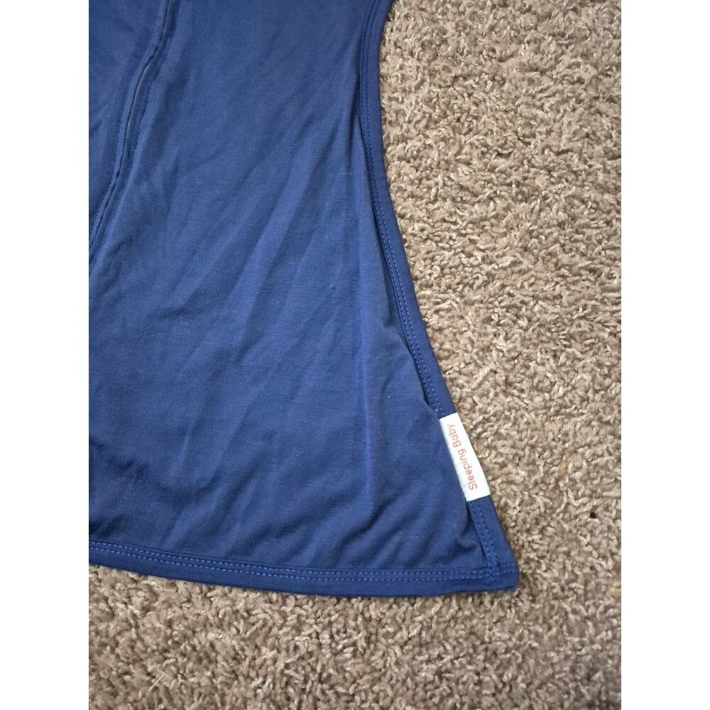 Zipadee Zip sleeping baby swaddle size 4-8 months